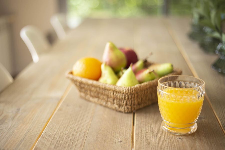 Pear juice with pears