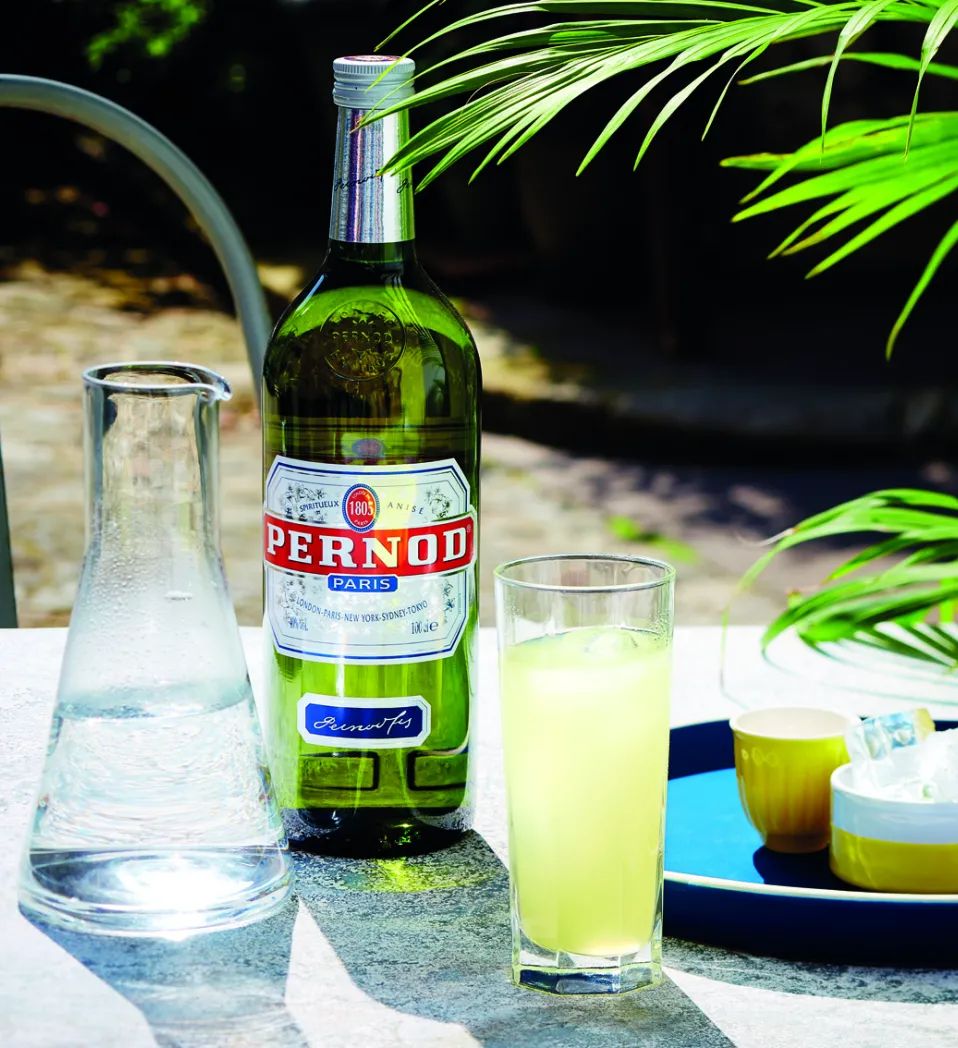 pernod substitutes - featured image shows bottle of Pernod